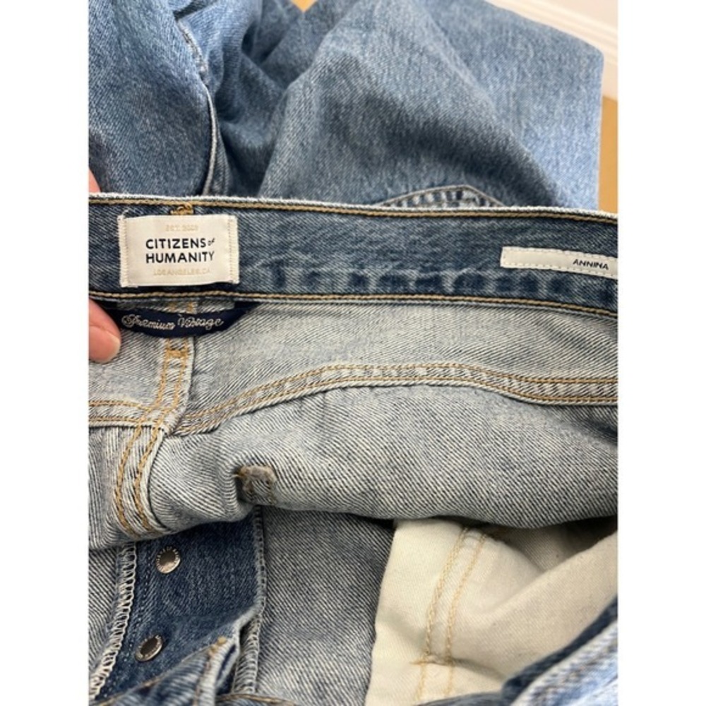CITIZENS OF HUMANITY Annina Relaxed Straight Wide Leg Jeans in Tularosa - Picture 9 of 12
